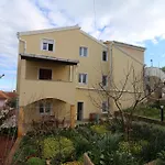 Διαμέρισμα Marija Sali