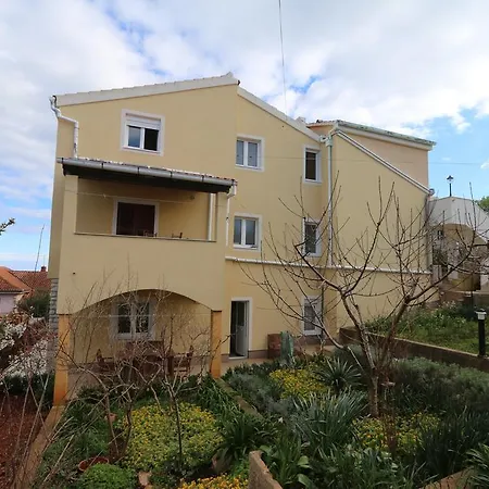 Apartamento Marija Sali